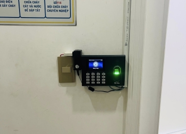 Lắp đặt máy chấm công tại Nha khoa Quốc tế Laza – Biên Hòa, Đồng Nai